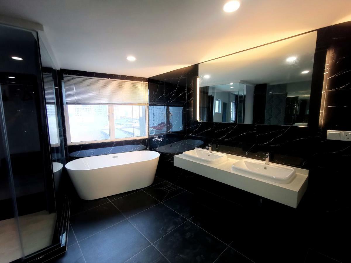 Wow Hotel Penang George Town Dış mekan fotoğraf