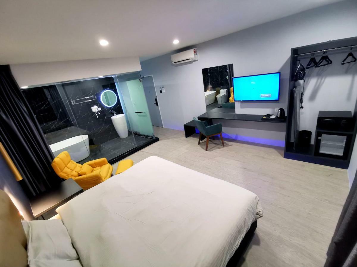 Wow Hotel Penang George Town Dış mekan fotoğraf