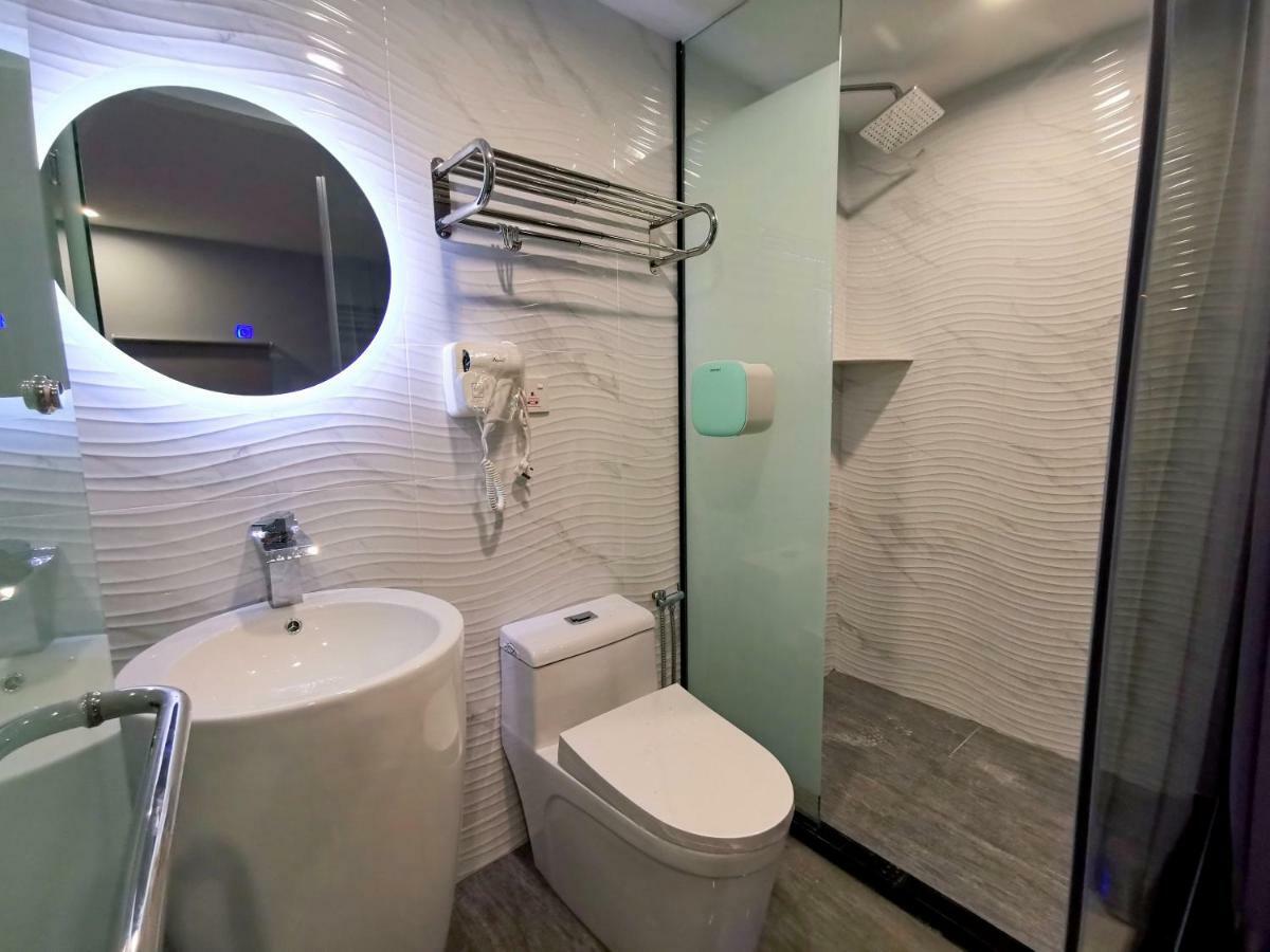 Wow Hotel Penang George Town Dış mekan fotoğraf